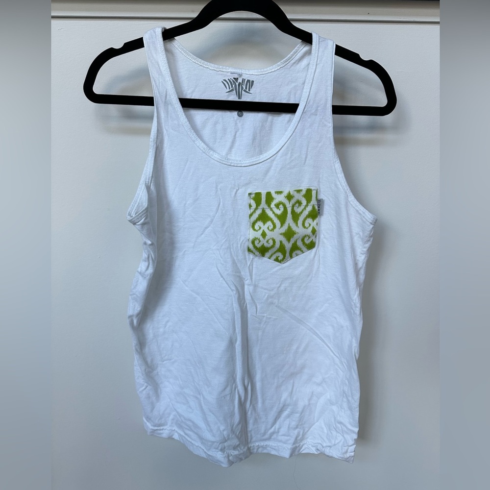Serengetee Women’s Pocket Tank